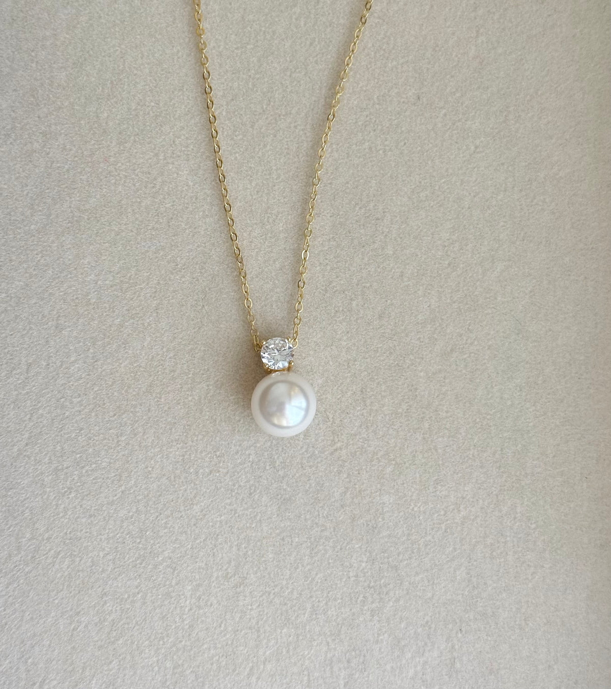 Pearly set