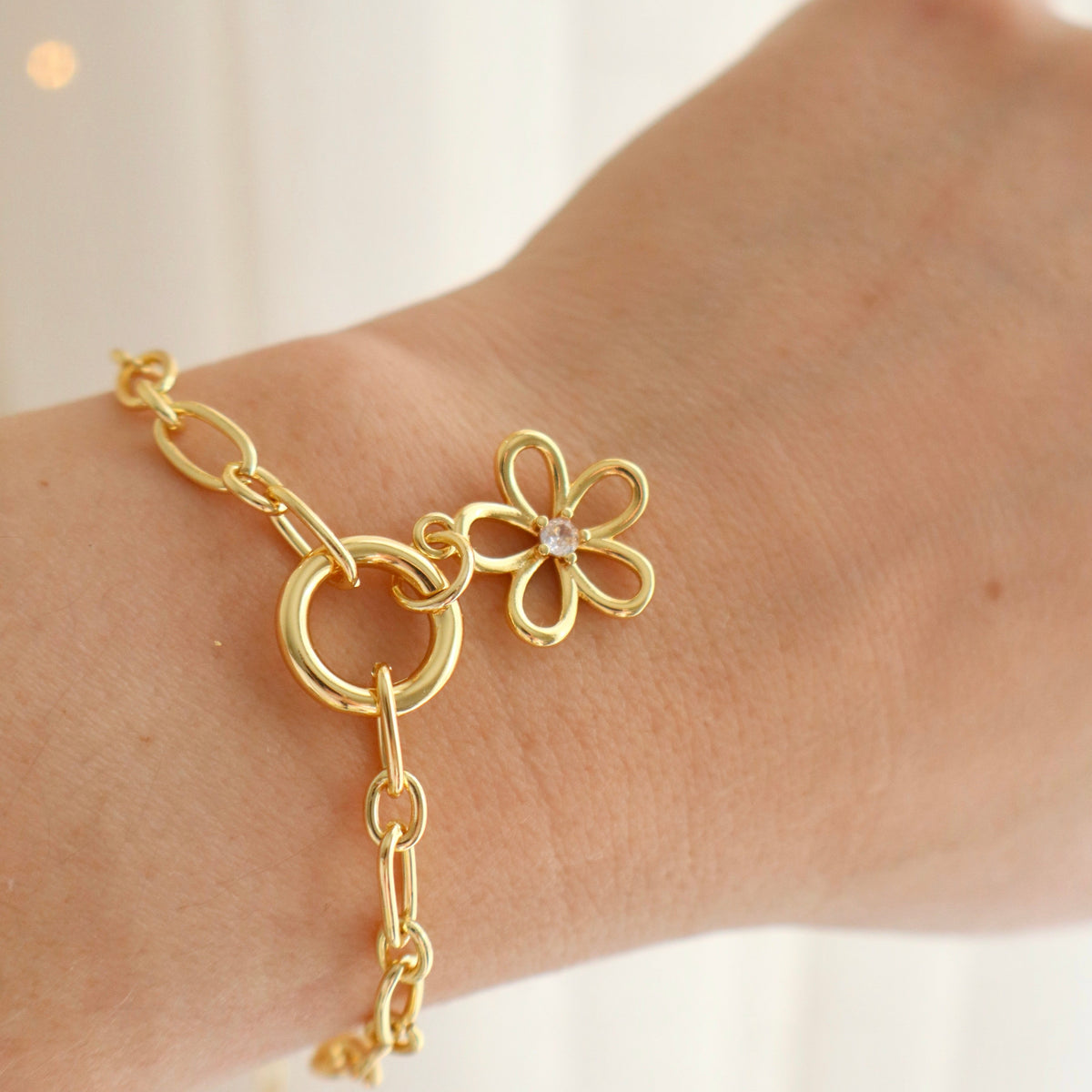 Flor Charm Bracelet
