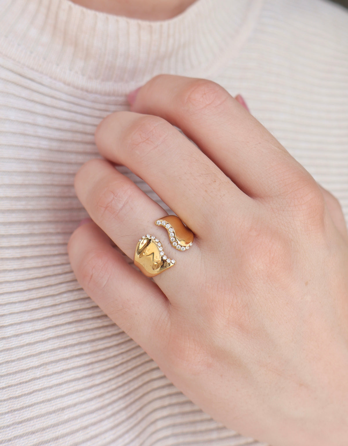 Celia Ring