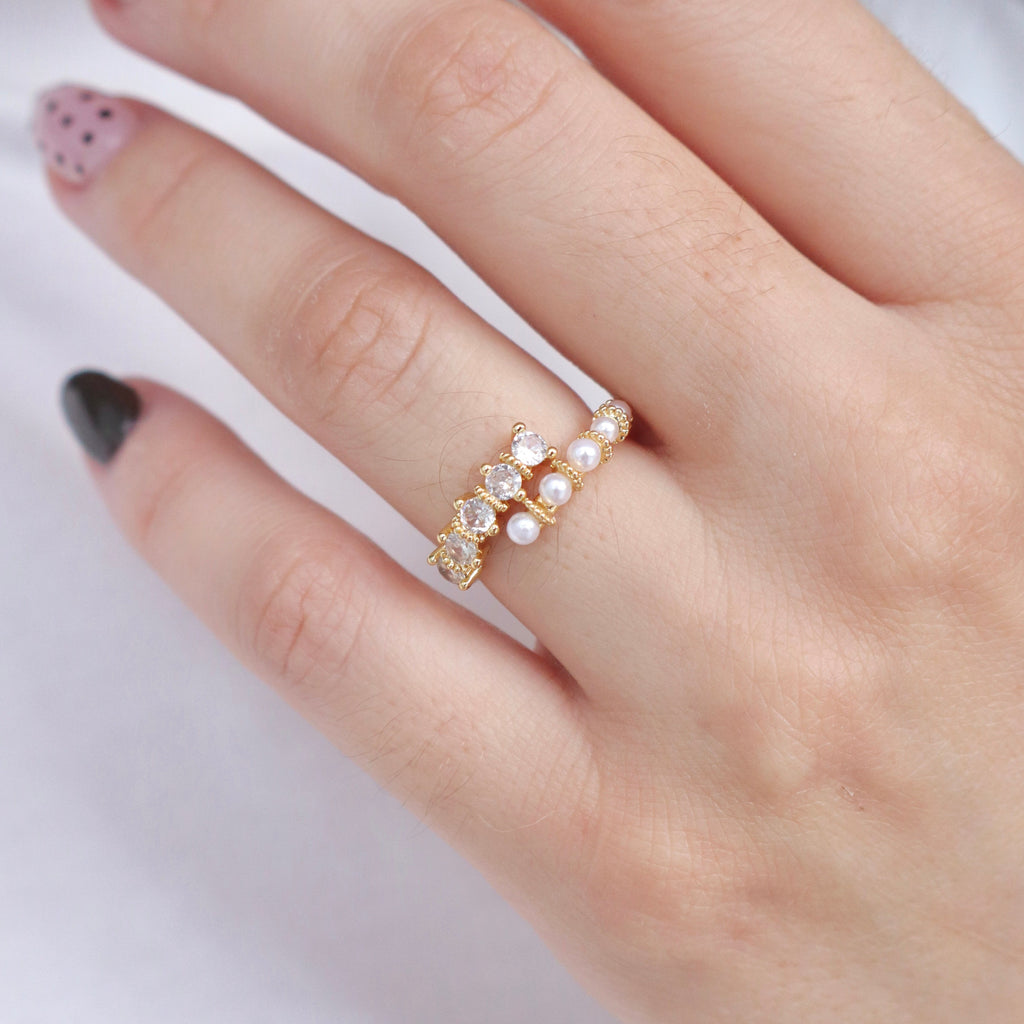 Pearl Glow Ring