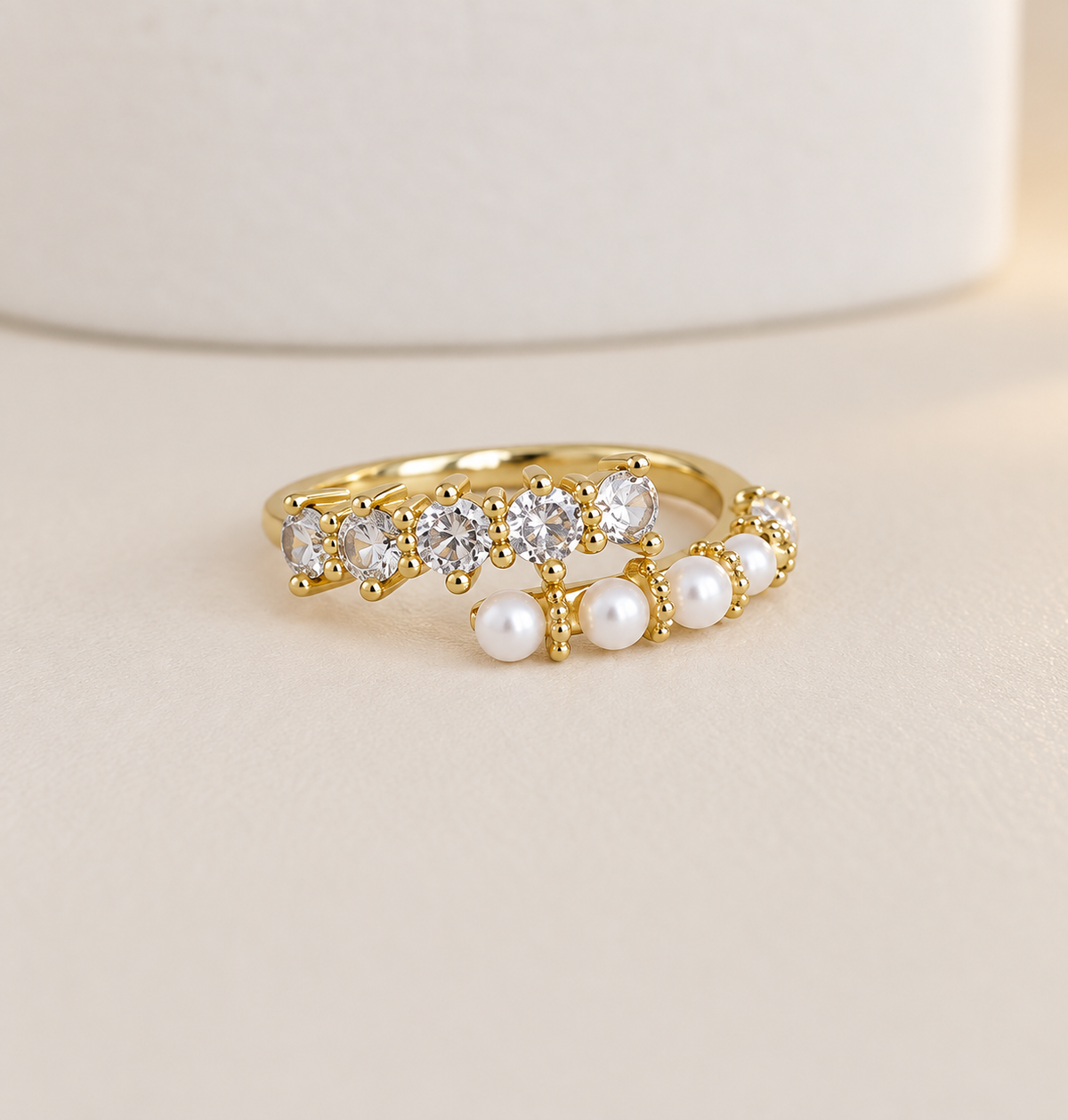 Pearl Glow Ring