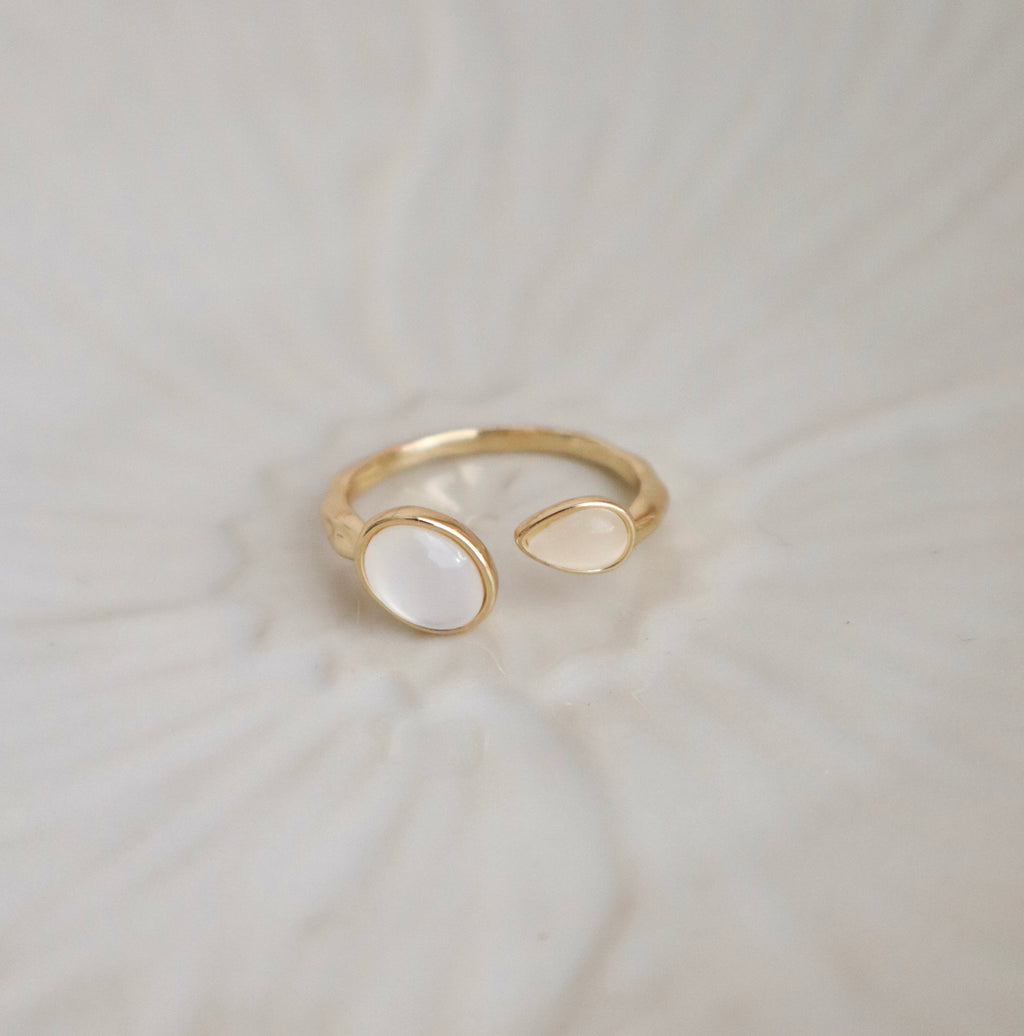 Selene Ring
