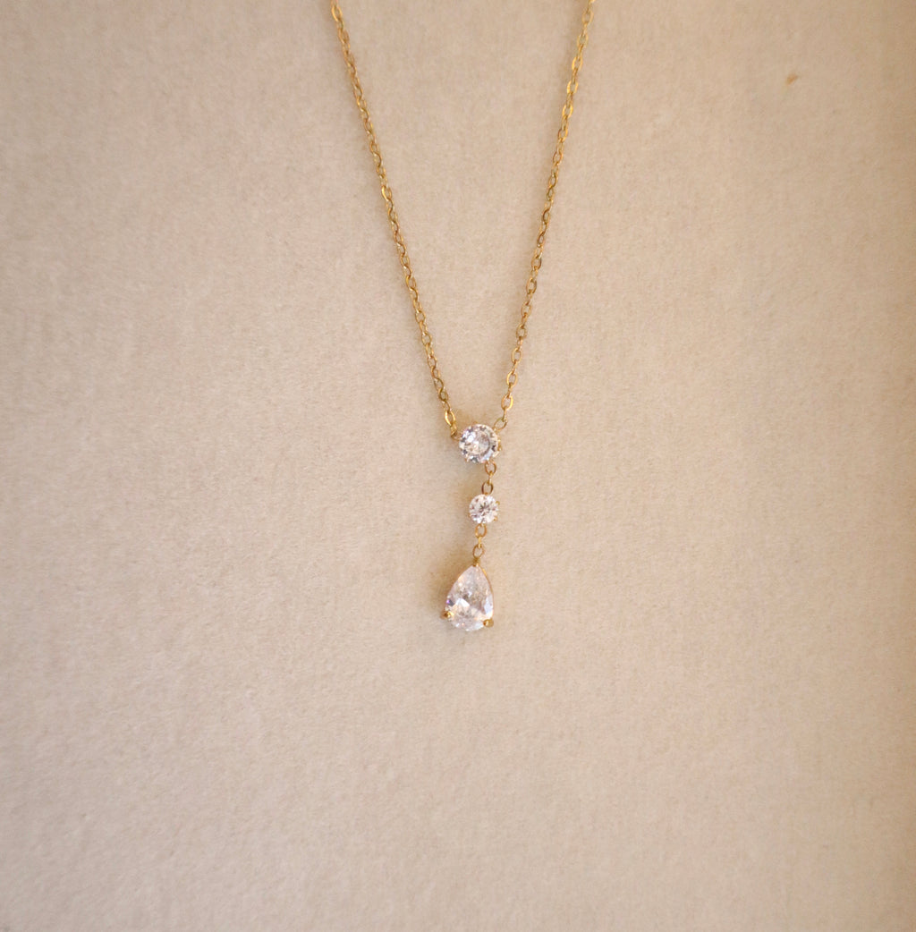 Collar Crystal Drop