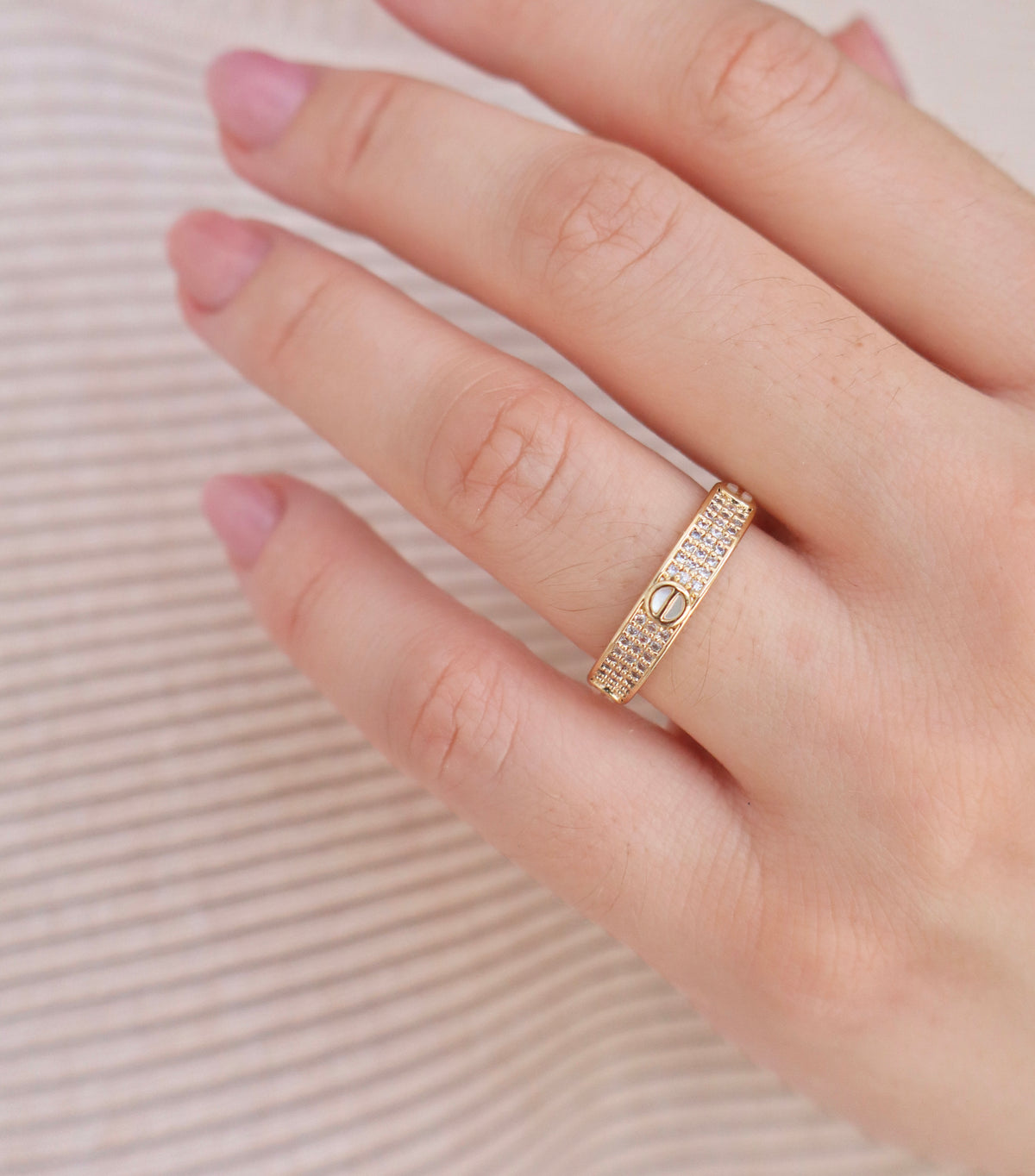 Love ring
