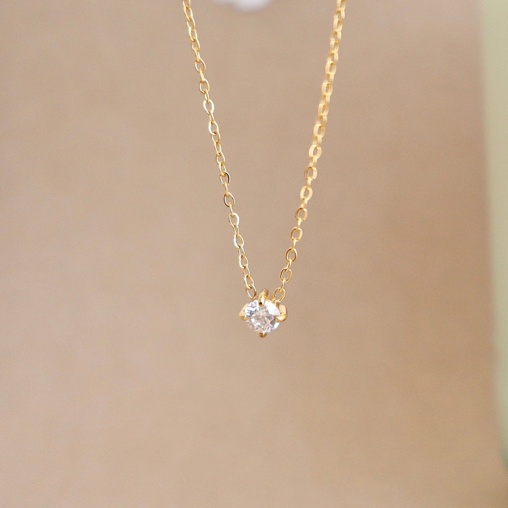 Luz Necklace