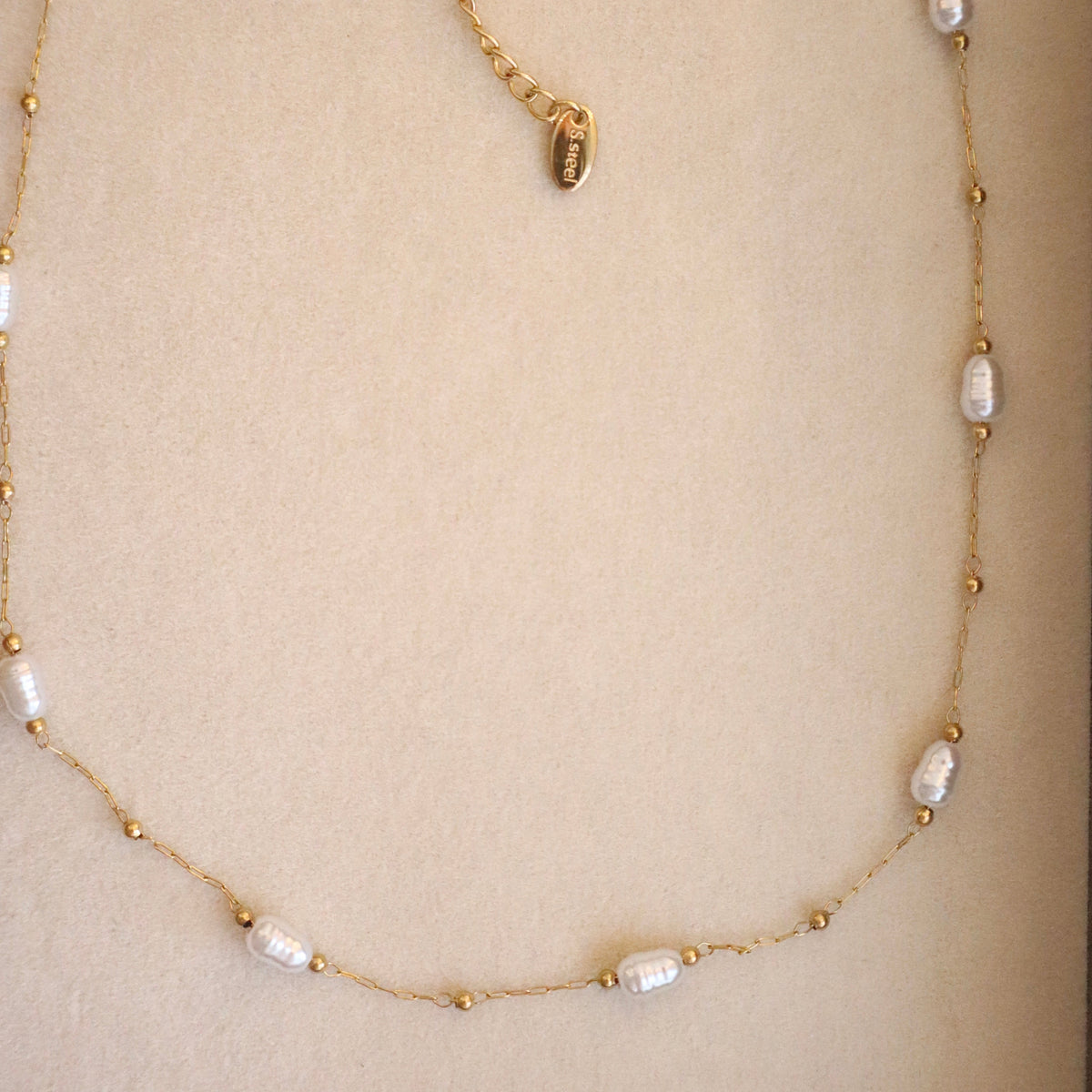Collar Pearl Whisper