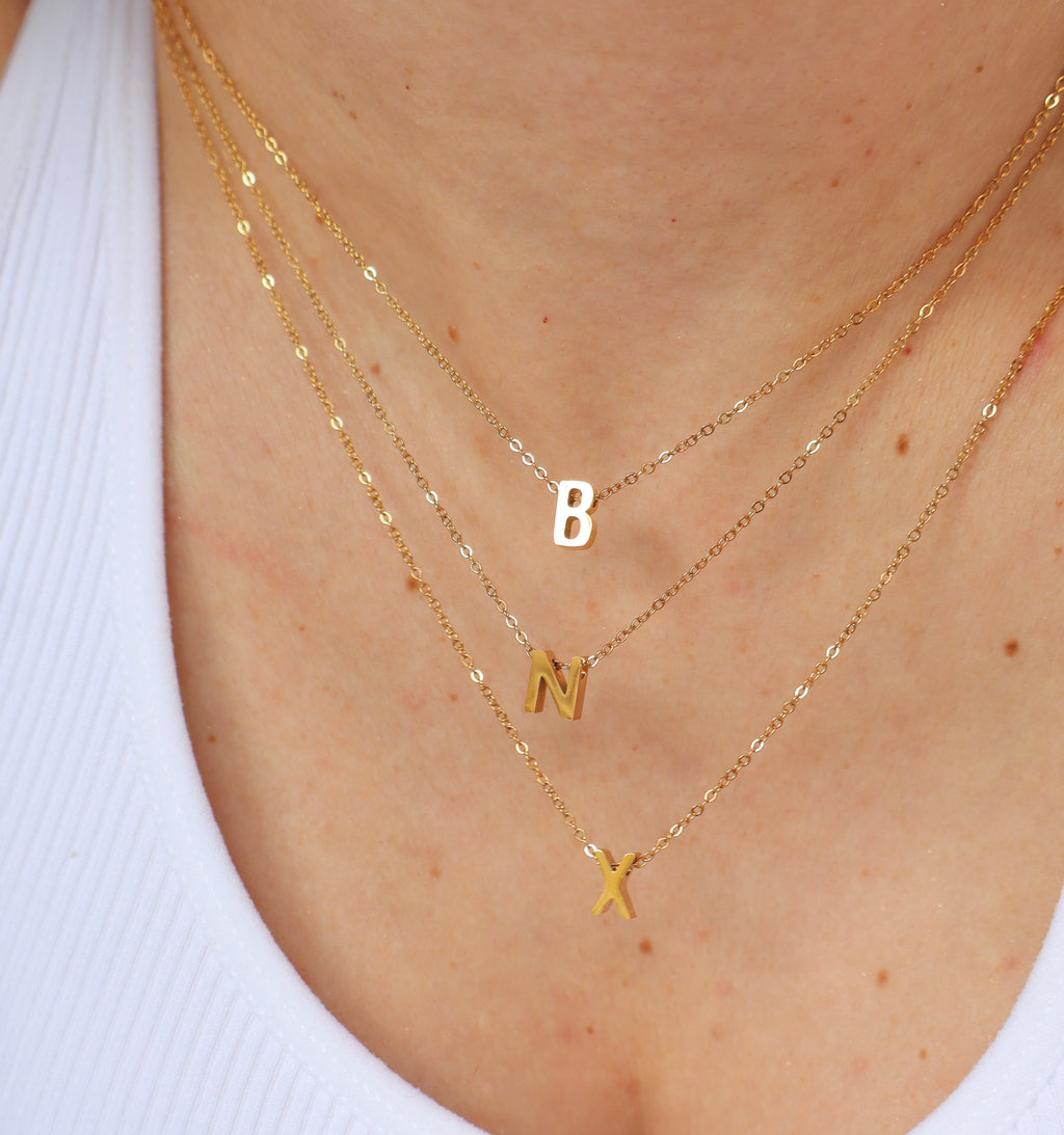 Cadena con inicial