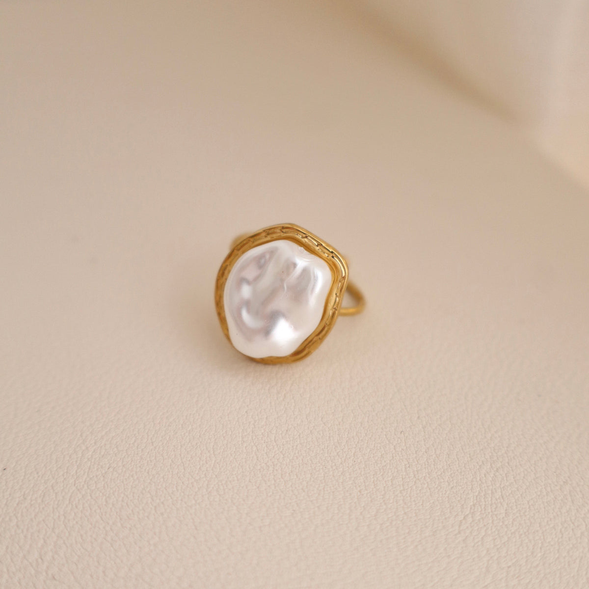 Maxi pearl ring