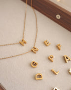 Cadena con inicial