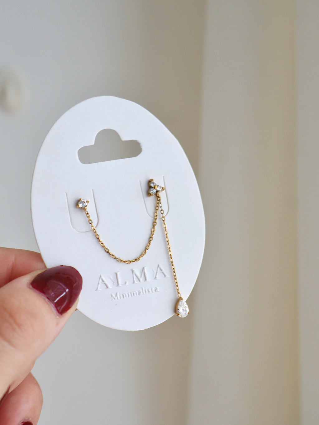 Solenne chain earring