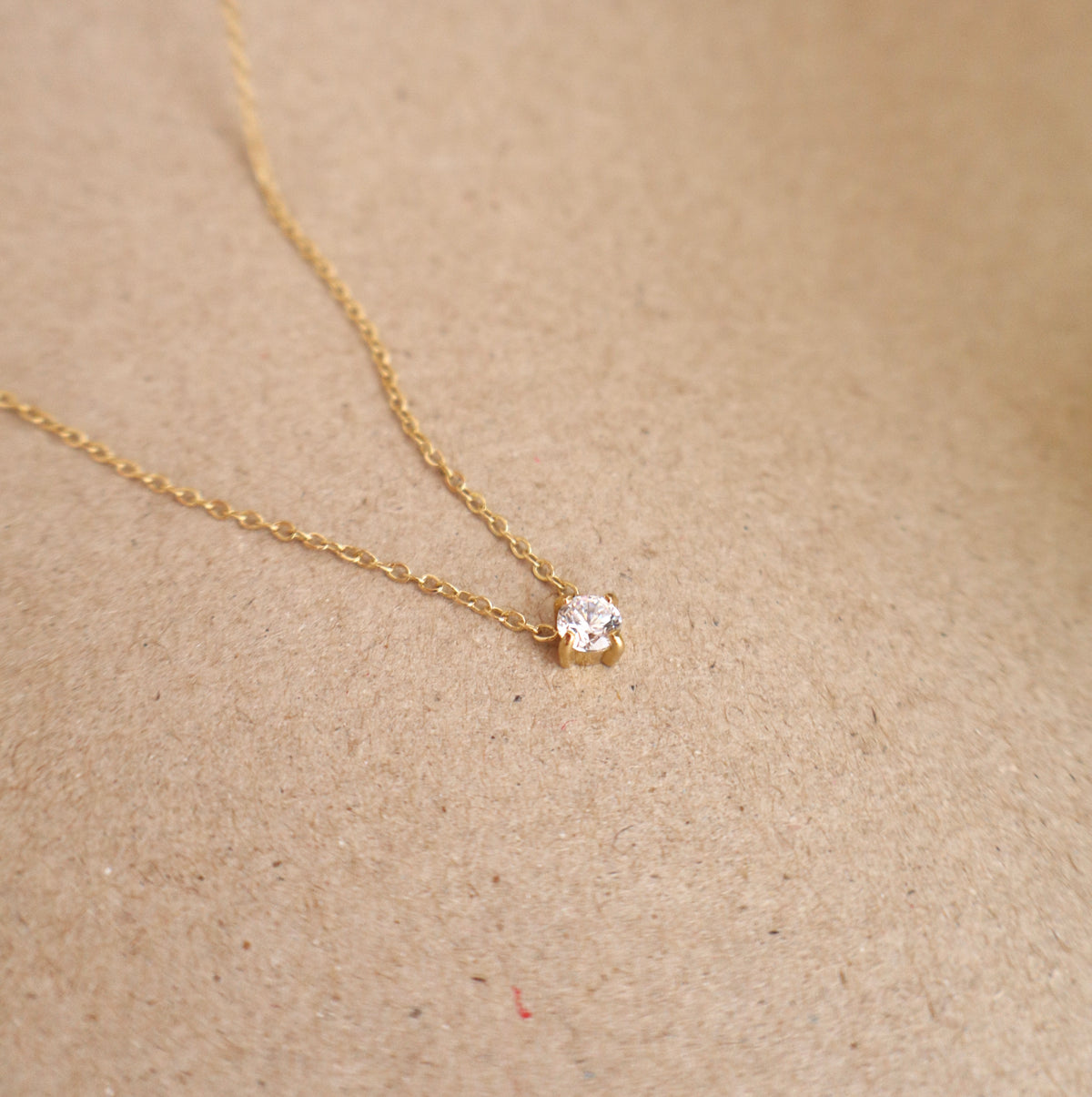 Luz Necklace