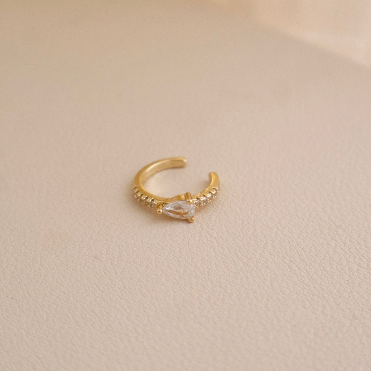 Roma Ear Cuff