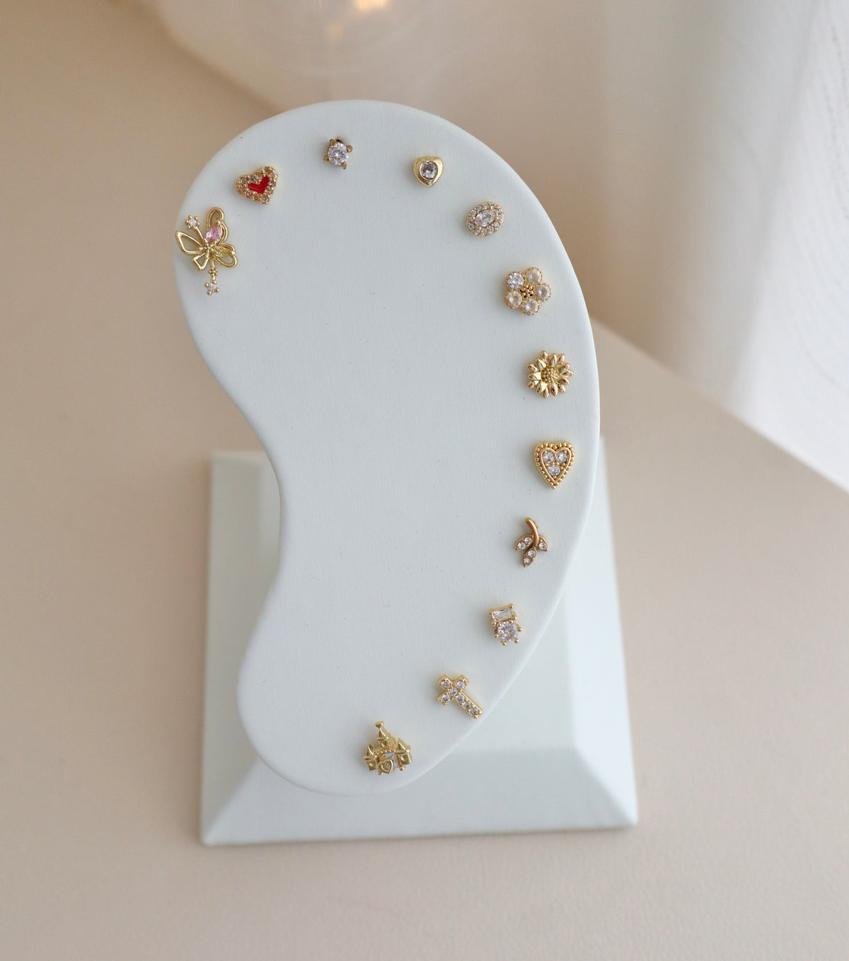 Daisy Studs