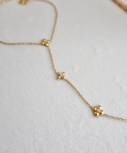 Amira Hand Chain